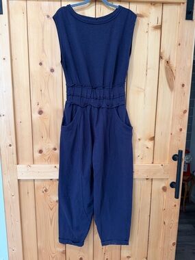 Free people beach Jumpsuit Navy XS